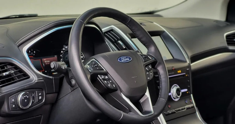 Ford EDGE cena 159000 przebieg: 66000, rok produkcji 2019 z Szczecin małe 596